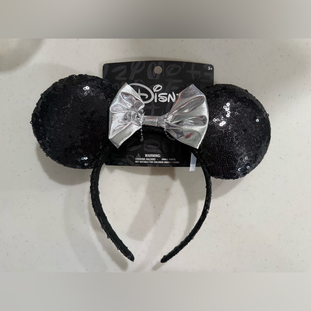[Disney] NWT Black & Silver Sequin Mickey Ears